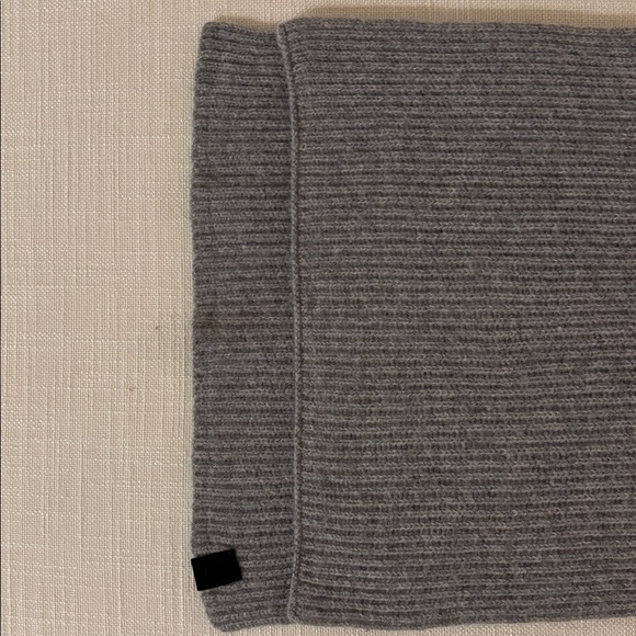 Rag & Bone Light Gray Cashmere Scarf - Picture 2 of 5